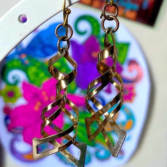 Gold Twisted Earrings - Picture 1 of 1